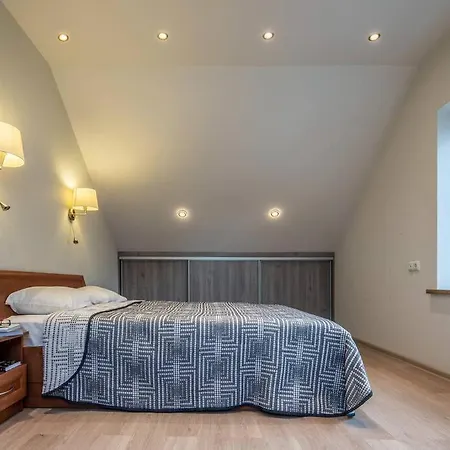 Apartment The In Private House With 3 *