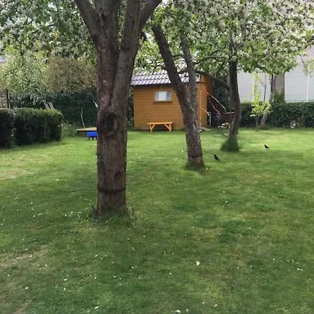 The In Private House With 3 Apartment *